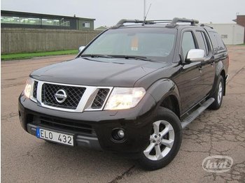 سيارة Nissan Navara 2.5 dCi Double Cab (4WD+Aut+Helläder+GPS+190hk) -11: صور 1