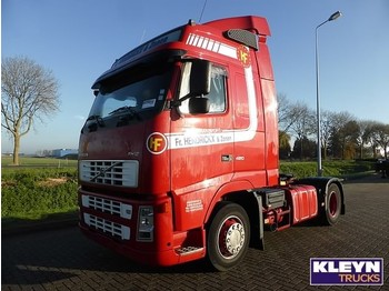 شاحنة جرار Volvo FH 12.420 GLOBETROTTER: صور 1