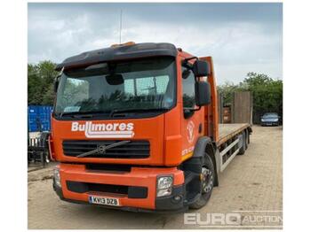 شاحنات مسطحة لنقل المعدات الثقيلة 2013 Volvo FE300: صور 1