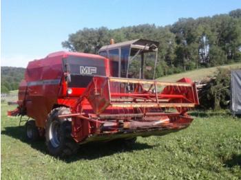 حصادة شاملة Massey Ferguson 20