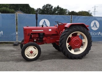 International D-439 - جرار