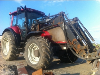 Valtra T130 - جرار