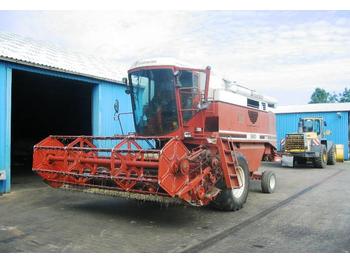 FIAT-AGRIA 3650  - آلة حصاد