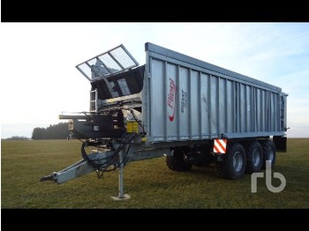 Fliegl GIGANT ASW3101 Tri/A Forage Harvester Trailer - المعدات لتربية الماشية