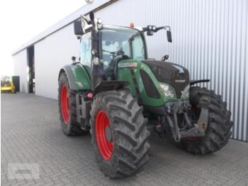 للجرارات الزراعية Fendt 722 Vario SCR Profi