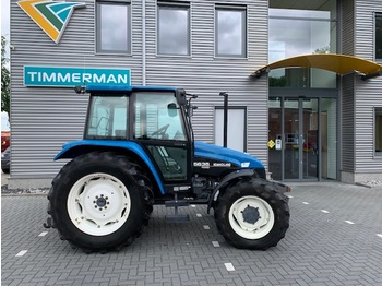 للجرارات الزراعية New Holland 5635