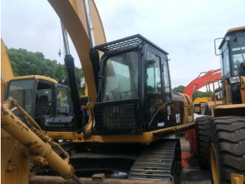 حفارات زحافة CATERPILLAR 325D