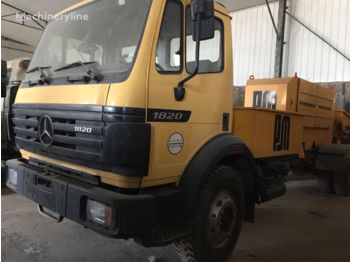 مضخة خرسانة MERCEDES-BENZ AG 1820