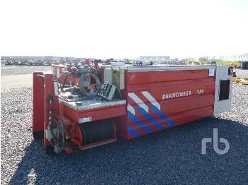 Rosenbauer R300 3000 Lpm Roll-Off Skid Mtd - معدات البناء