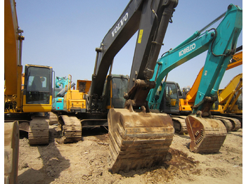 حفارات زحافة VOLVO EC240BLC