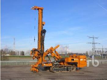 CASAGRANDE M9 Crawler - آلة حفر