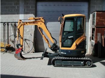 حفارة مصغرة HYUNDAI Robex 25Z-9A