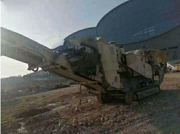 كسارة متحركه TEREX