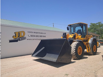 VOLVO L 90 F - اللودر بعجل