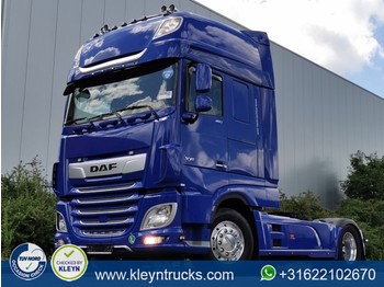 شاحنة جرار DAF XF 480: صور 1