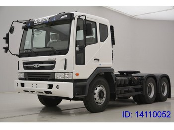 شاحنة جرار Daewoo V3TVF - 6x4: صور 1