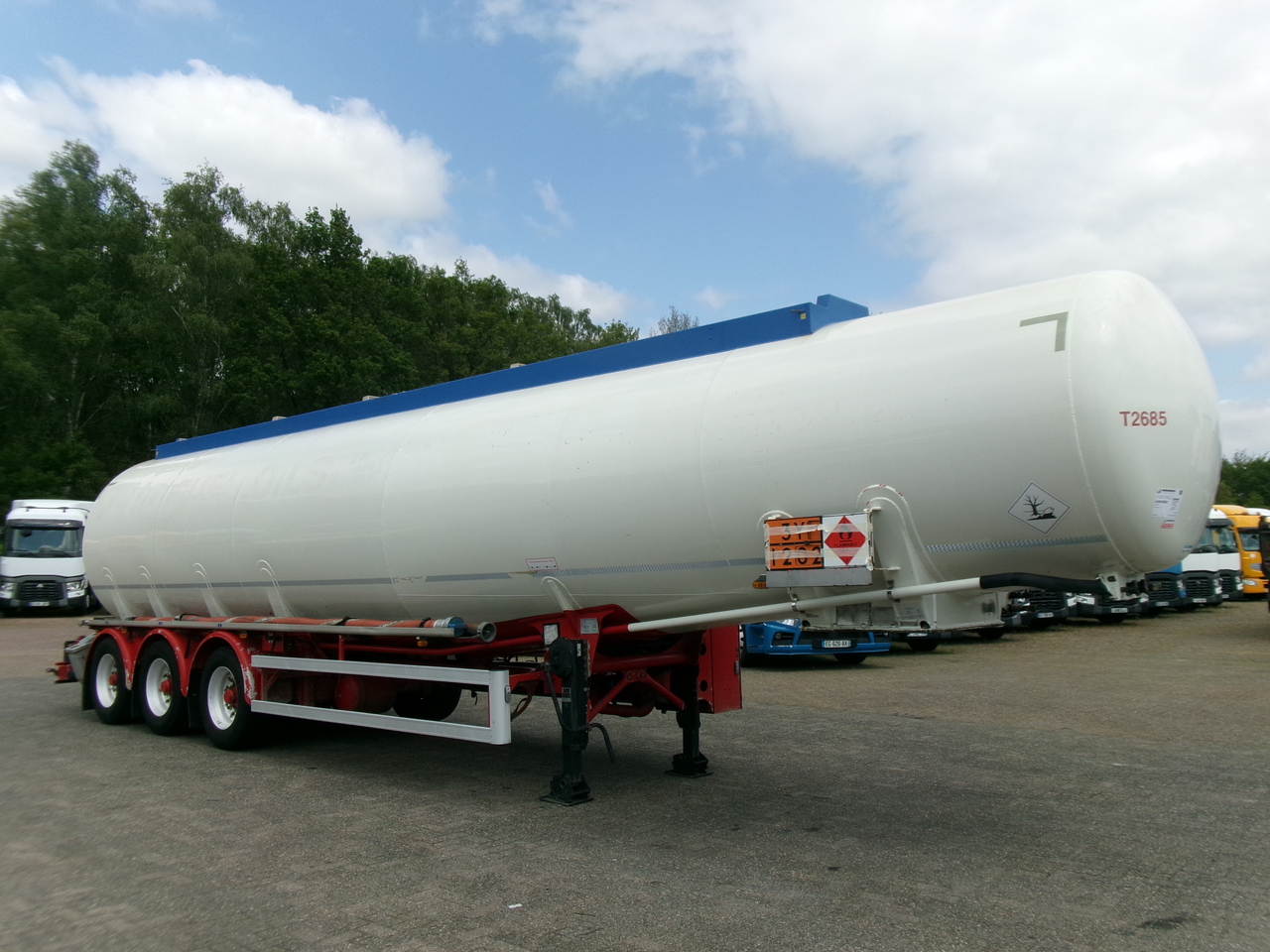 نصف مقطورة صهريج لنقل الوقود Feldbinder Fuel tank alu 44.6 m3 + pump: صور 2