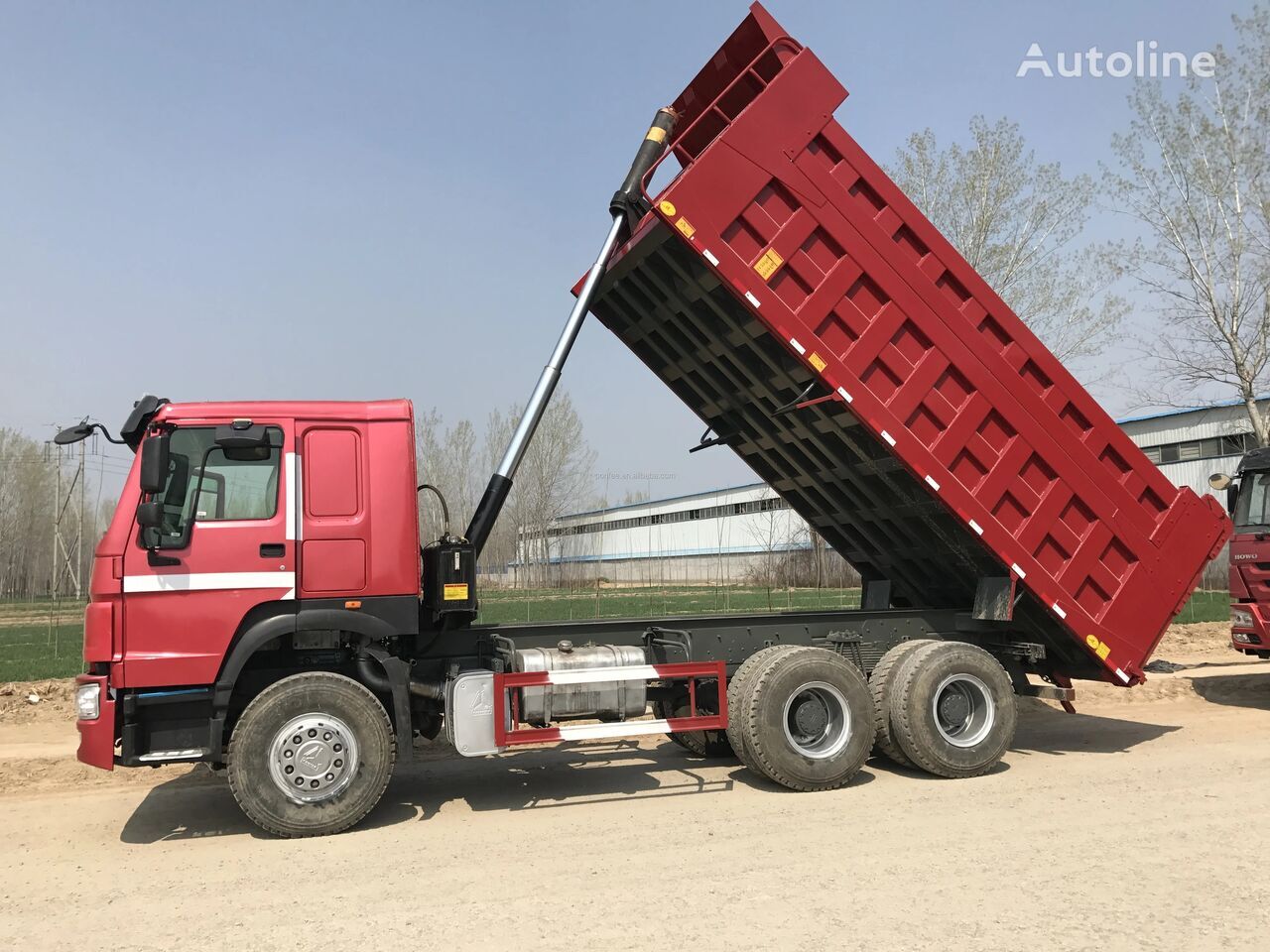 قلابات HOWO Sinotruk 10 wheels right hand drive tipper lorry truck dumper: صور 5