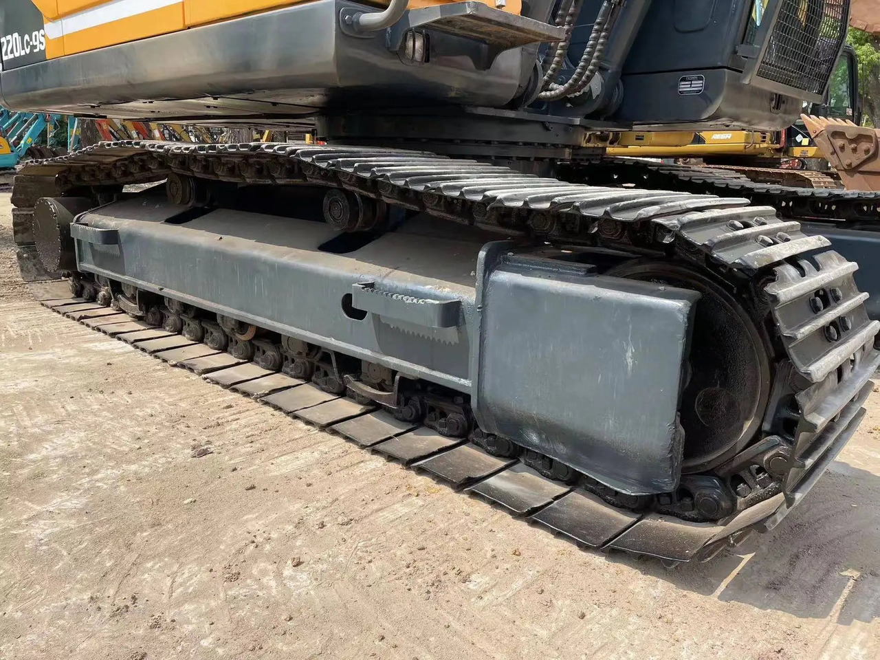 حفارات زحافة HYUNDAI R220 -9S track excavator 22 tons Korean hydraulic digger: صور 7
