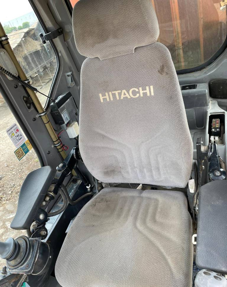 Hitachi ZX 800 (5100HRS ONLY)  إيجار Hitachi ZX 800 (5100HRS ONLY): صور 17