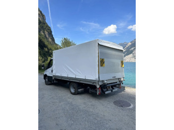 IVECO Daily 50 C 15 Curtain side + tail lift - شاحنة ستارة: صور 2