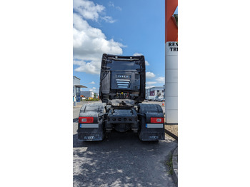 Iveco 570 Stralis - شاحنة جرار: صور 5