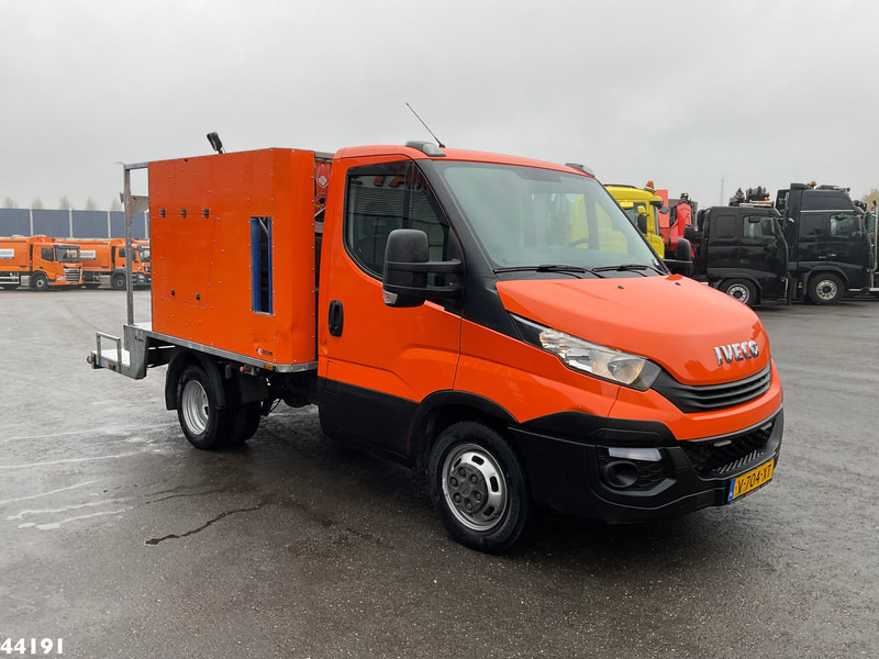 فراغ شاحنة Iveco Daily 35C14 Euro 6 ROM Toilet servicewagen: صور 4