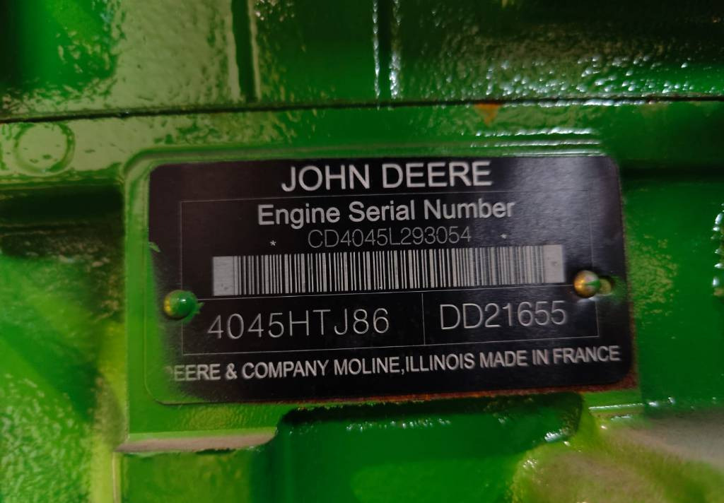 المحرك - معدات الغابات John Deere 810 E: صور 8