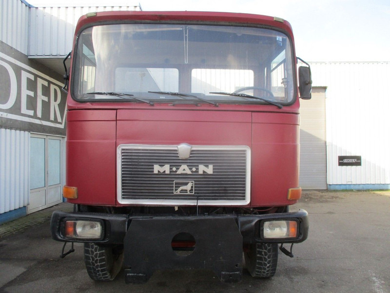 الشاسيه شاحنة MAN 16.220 , 4x4 , Manual Eaton , Spring suspension: صور 6