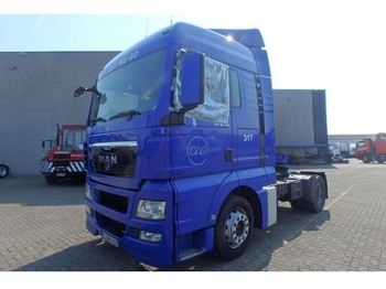 شاحنة جرار MAN TGX 18.400 + EURO 5 + mega + Motor defect: صور 1