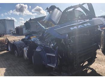 شاحنة جرار MAN TGX 26.460 6X2 YEAR 2019 UNFALL: صور 1