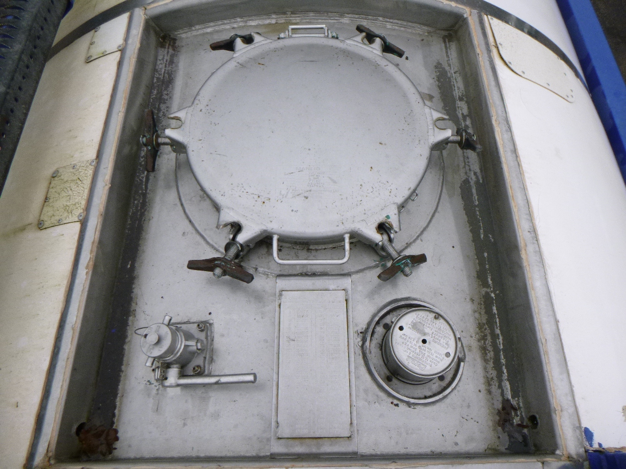 صهريج حاوية, نصف مقطورة M Engineering Chemical tank container inox 20 ft / 23 m3 / 1 comp: صور 8