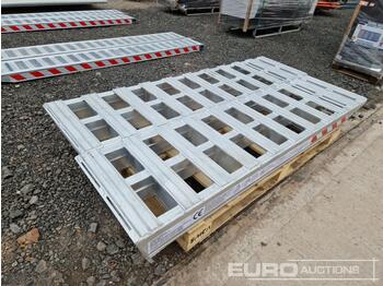 Unused 2000mm x 500mm x 142mm Aluminium Ramps - منحدر تحميل