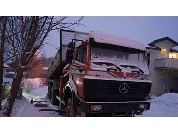 شاحنات مسطحة Mercedes-Benz 1729 AK/38 4x4+2 m/Palfinger kran: صور 1