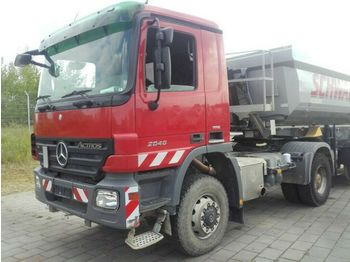 شاحنة جرار Mercedes-Benz Actros 2046 AS 4x4 Sattelzugmaschine: صور 1