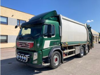 شاحنة القمامة VOLVO FM330 6x2*4 Euro 5 + VINCH+ NORBA