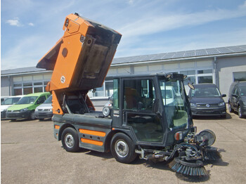 سياره كنس شوارع SCHMIDT Swingo Compact 200 SFZ