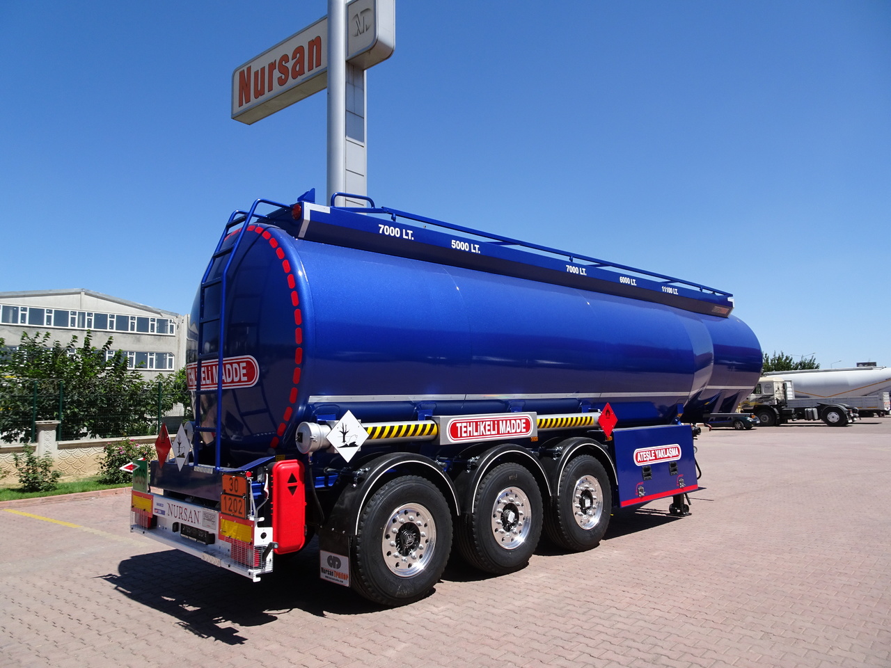 جديد نصف مقطورة صهريج لنقل الوقود NURSAN Aluminium Fuel Tanker: صور 7