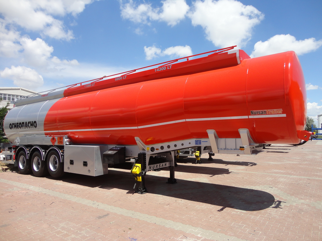 جديد نصف مقطورة صهريج لنقل الوقود NURSAN Steel Fuel Tanker: صور 9