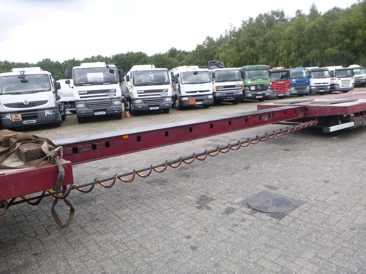 عربة مسطحة منخفضة نصف مقطورة Nooteboom 3-axle semi-lowbed trailer extendable 14.5 m + ramps: صور 9
