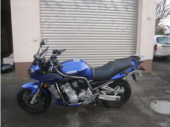 Yamaha Fazer RN06  - دراجة بخارية