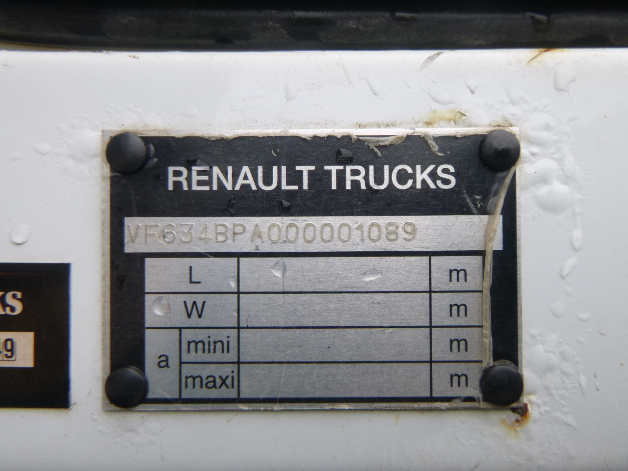 الشاسيه شاحنة Renault Kerax 380 DXI 4x4 Euro 5 chassis + PTO: صور 26