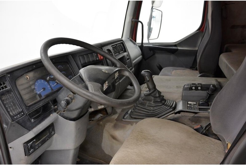 شاحنة جرار Renault Kerax 420 DCi: صور 7