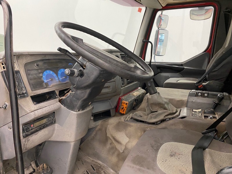 شاحنة جرار Renault Kerax 420 DCi: صور 9