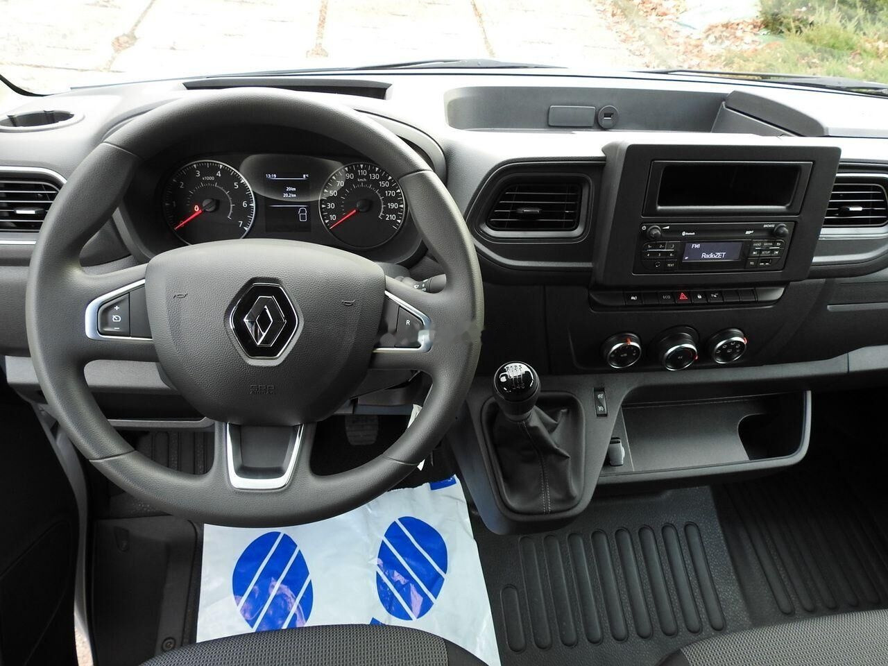 جديد فان Renault Master Van: صور 15