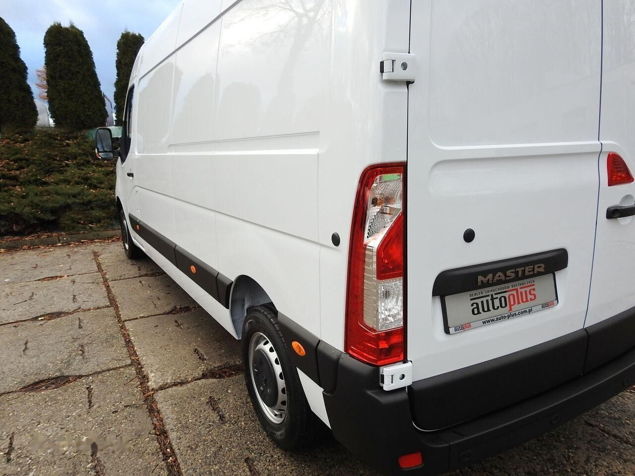 جديد فان Renault Master Van: صور 11