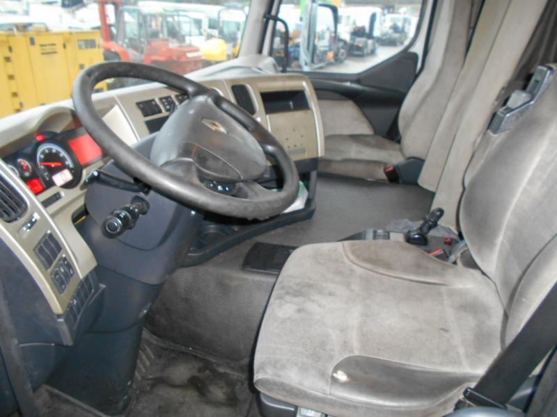 شاحنة جرار Renault Premium 450 DXI: صور 6