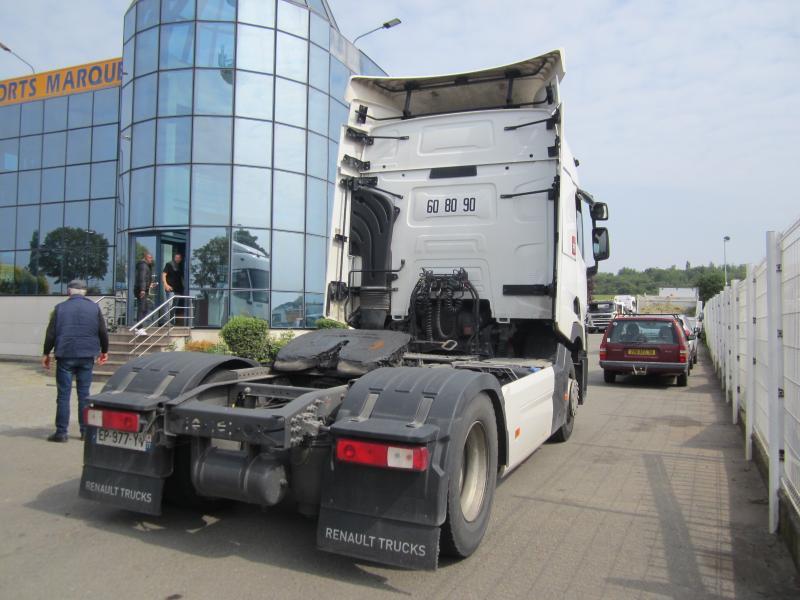 شاحنة جرار Renault T-Series 480: صور 4