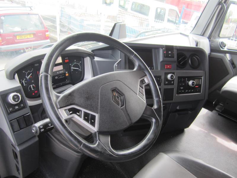 شاحنة جرار Renault T-Series 480: صور 6