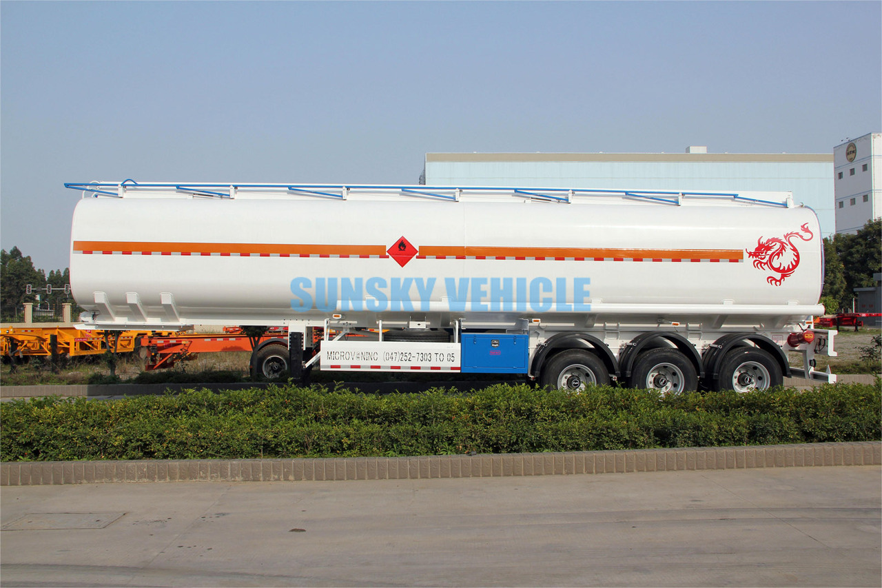 جديد نصف مقطورة صهريج لنقل الوقود SUNSKY 3 Axle Fuel Tanker Trailer: صور 15
